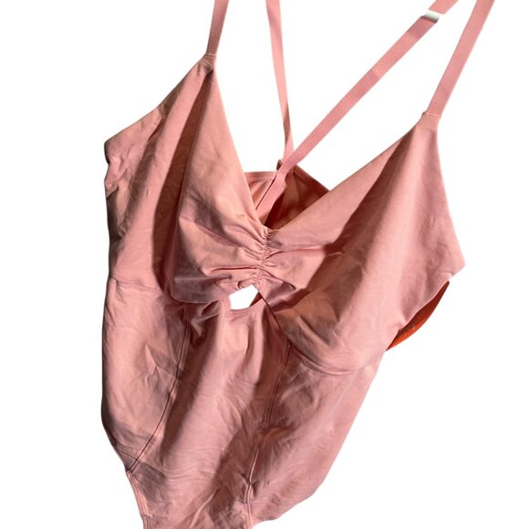 Colsie Pink One-Piece Bodysuit XS Adjustable Straps Keyhole Detail - Picture 3 of 4